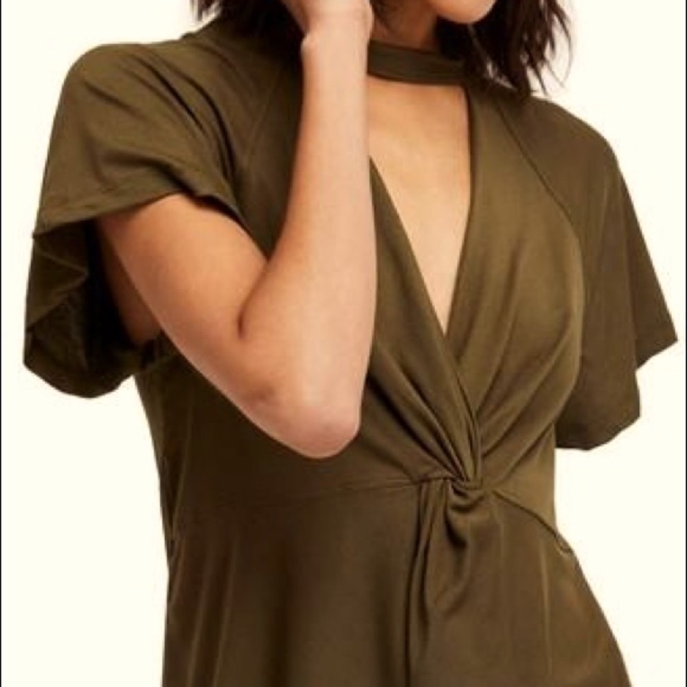 Free People Just A Twist Keyhole V-Neck Choker Top